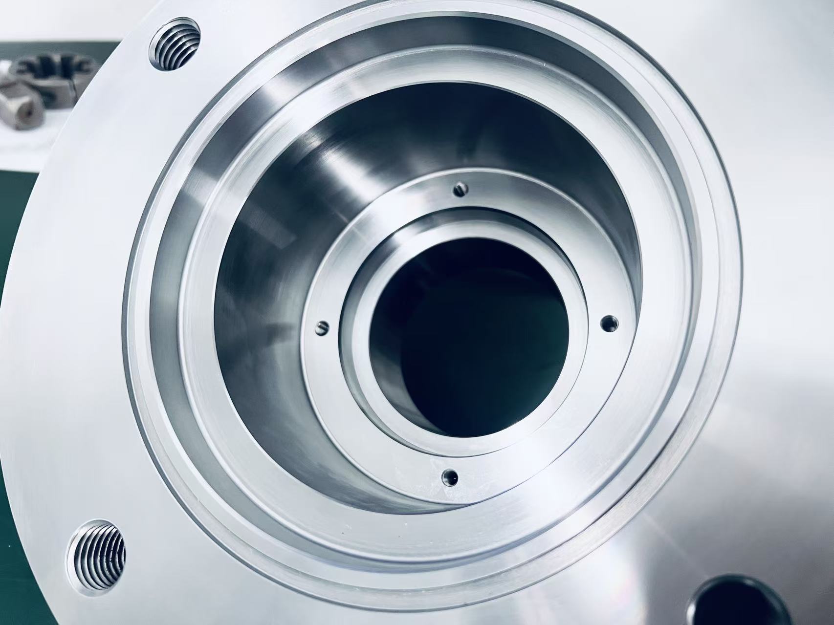 Precision Machined Flange Housing